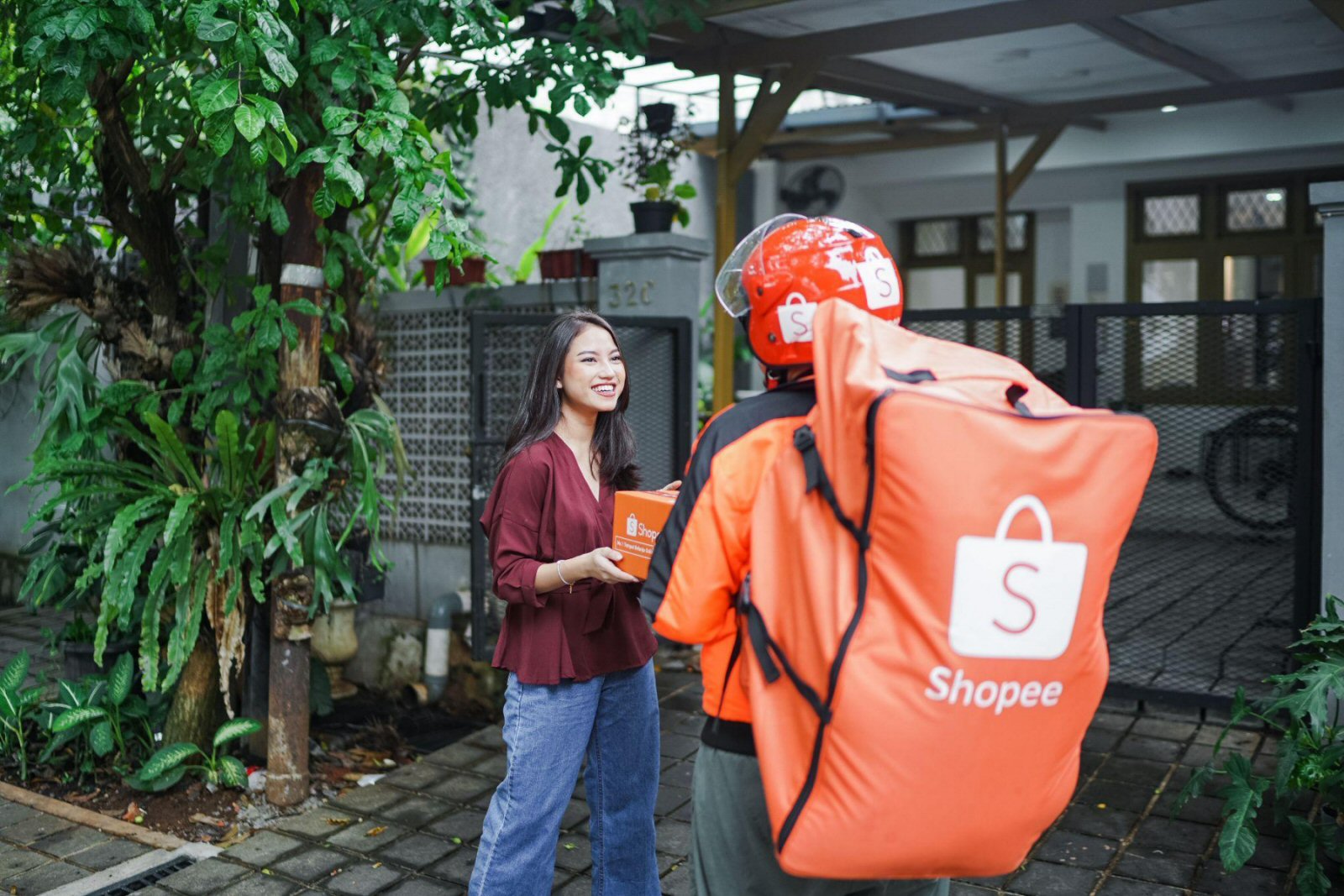 Shopee Delivery